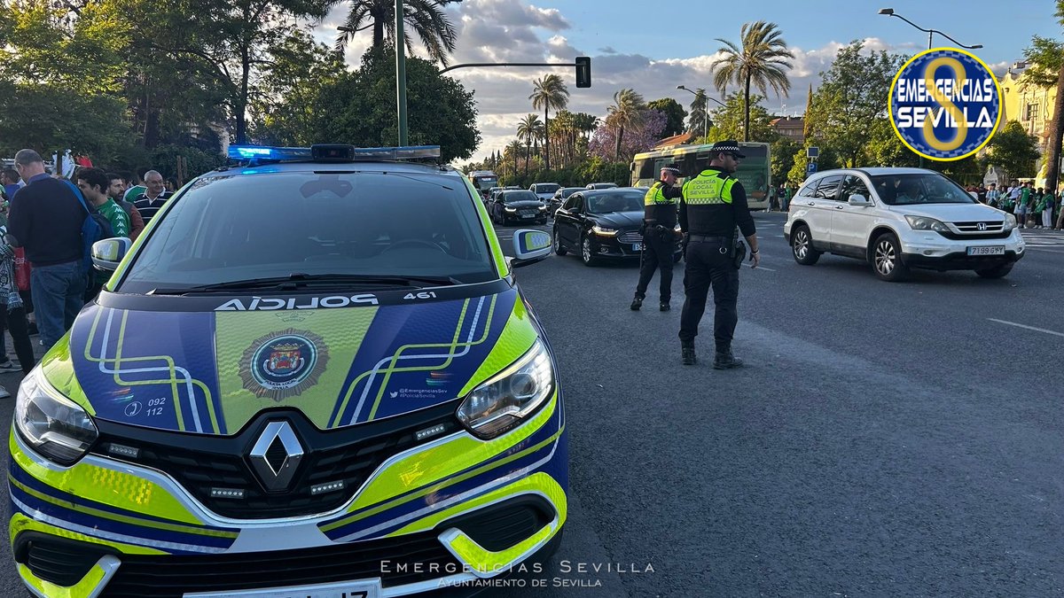 Normalidad en el dispositivo desplegado por #PoliciaSevilla en #Heliópolis con ocasión del #DerbiSevillano entre el @RealBetis y el @SevillaFC Gracias por tu colaboración #SeguridadCiudadana @Ayto_Sevilla