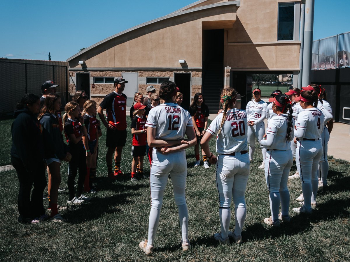 Pre-game chalk talk. #SCUBroncos #StampedeTogether