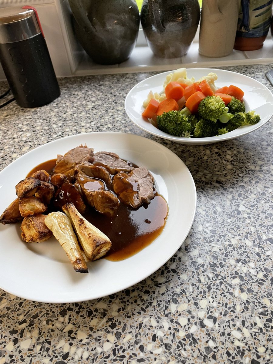 alanpjeans's tweet photo. This evening, Alan has cooked roast pork shoulder, with the crispiest crackling (already on the table) with roasted potatoes and parsnips, steamed carrots, cauliflower and broccoli, and a pork gravy, with apple sauce… #IdPayForThat said Mrs Archdeacon… #ClergyMasterChef https://t.co/1Uujs5ICuq