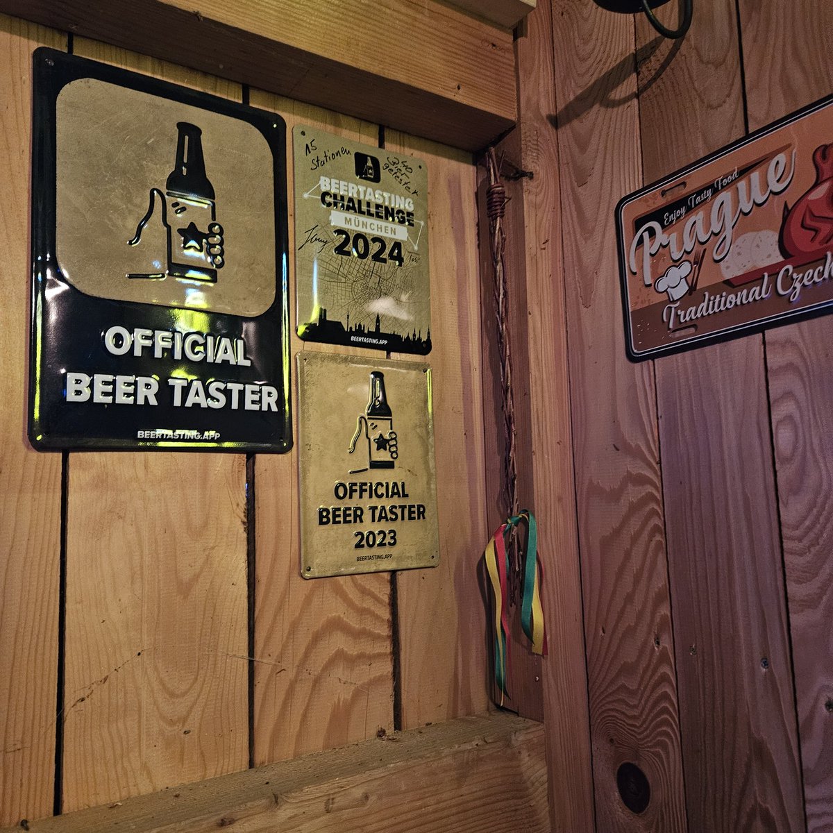 BeerTasting Challenges sind einfach nur cool. 👍😎🤩🍻🍺#craftbeerhour #CraftBeer #bier #beer #BierKultur #beerlover #nazdraví #pivo #Prost #Feierabendbier #hopfen #malz #BeerTastingClub #BeerTasting