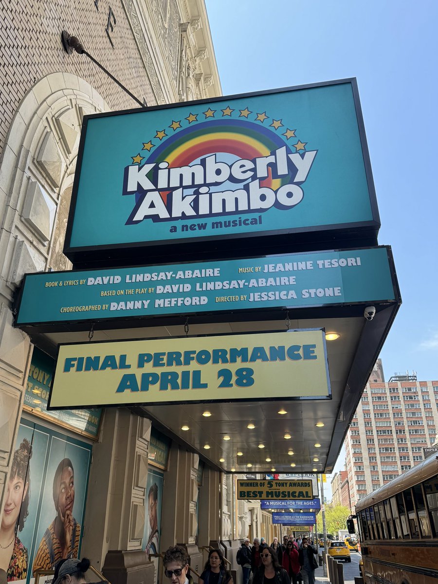 “We're crying Because we're almost done Time's flying It's been a lovely run And so fun, so fun…” Saying goodbye to @AkimboMusical on Broadway. (My final tally: nine times)