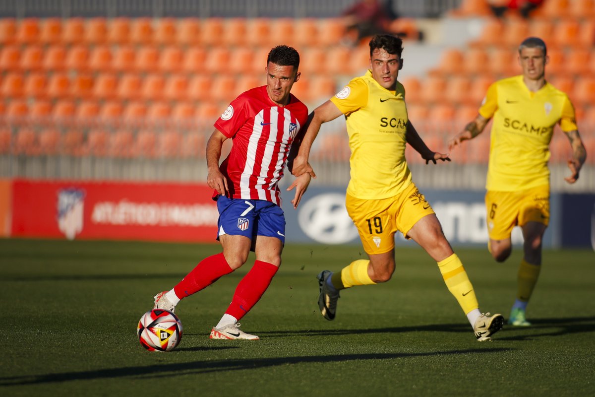 46’ ⏱ | Atleti B 3⃣-1⃣ Algeciras

▶ ¡Vuelve a rodar el esférico en Majadahonda! 

• #AúpaAtleti • #AtletiBAlgeciras •