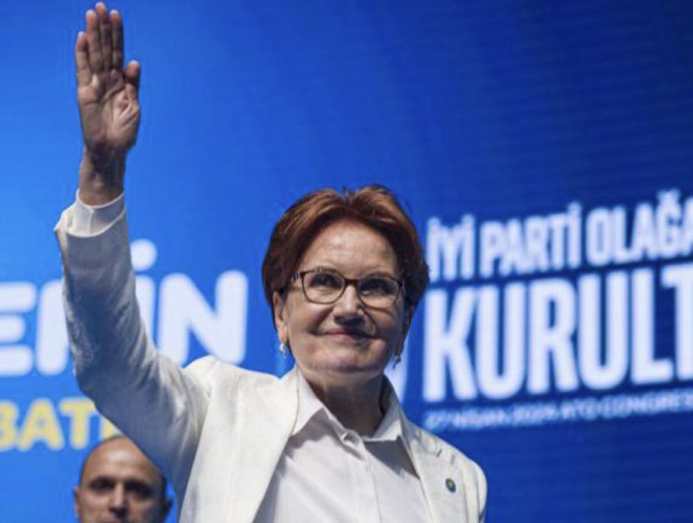 Meral Akşener veda etti!! Özünü başını aldı gitti!!