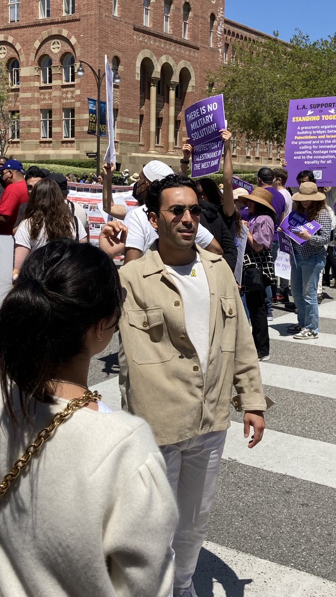 SPOTTED: Michael Kadisha of K3 Holdings — slumlord displacing rent-controlled tenants all across LA — supporting genocide at the zionist counter-protest at UCLA.