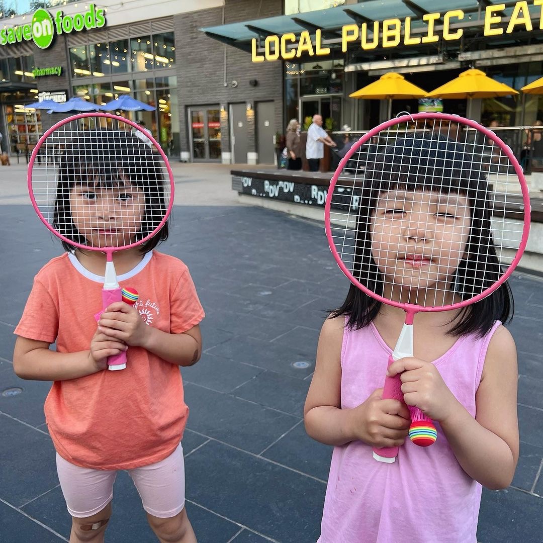 Looking forward to warmer weather and endless playtime with friends in River District! ☀️ From sharing laughs at Town Centre, exploring the waterfront walking path, to picnics outside, every moment becomes a cherished memory. 📸 IG: fayelynnpompon