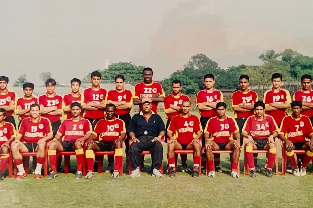So, Mohun Bagan Super Giants are one step away from winning three trophies in a season at the Salt Lake Stadium.

The last time anyone did that was #EastBengalFC in 2002/03 when the club won —

 • Calcutta League
 • IFA Shield 
 • National League

All three at the YBK.