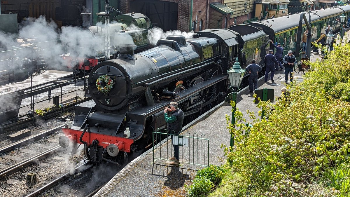 TheModsterX's tweet image. Still the best Jubilee in my opinion. LMS No. 45690 Leander at Ropley on the @Watercress_Line today. A top event from the line this weekend and great to finally ride this beast!