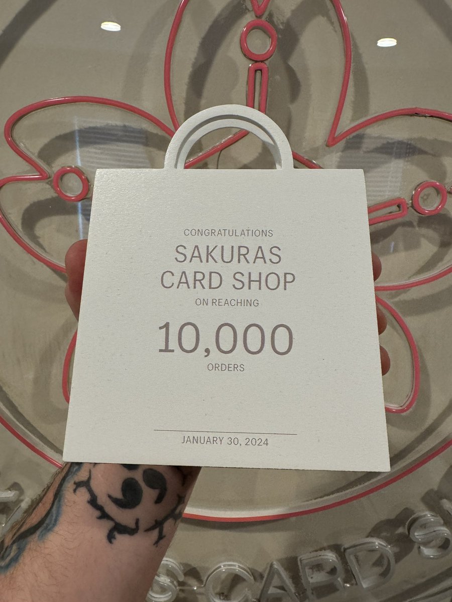 SakurasCardShop tweet picture