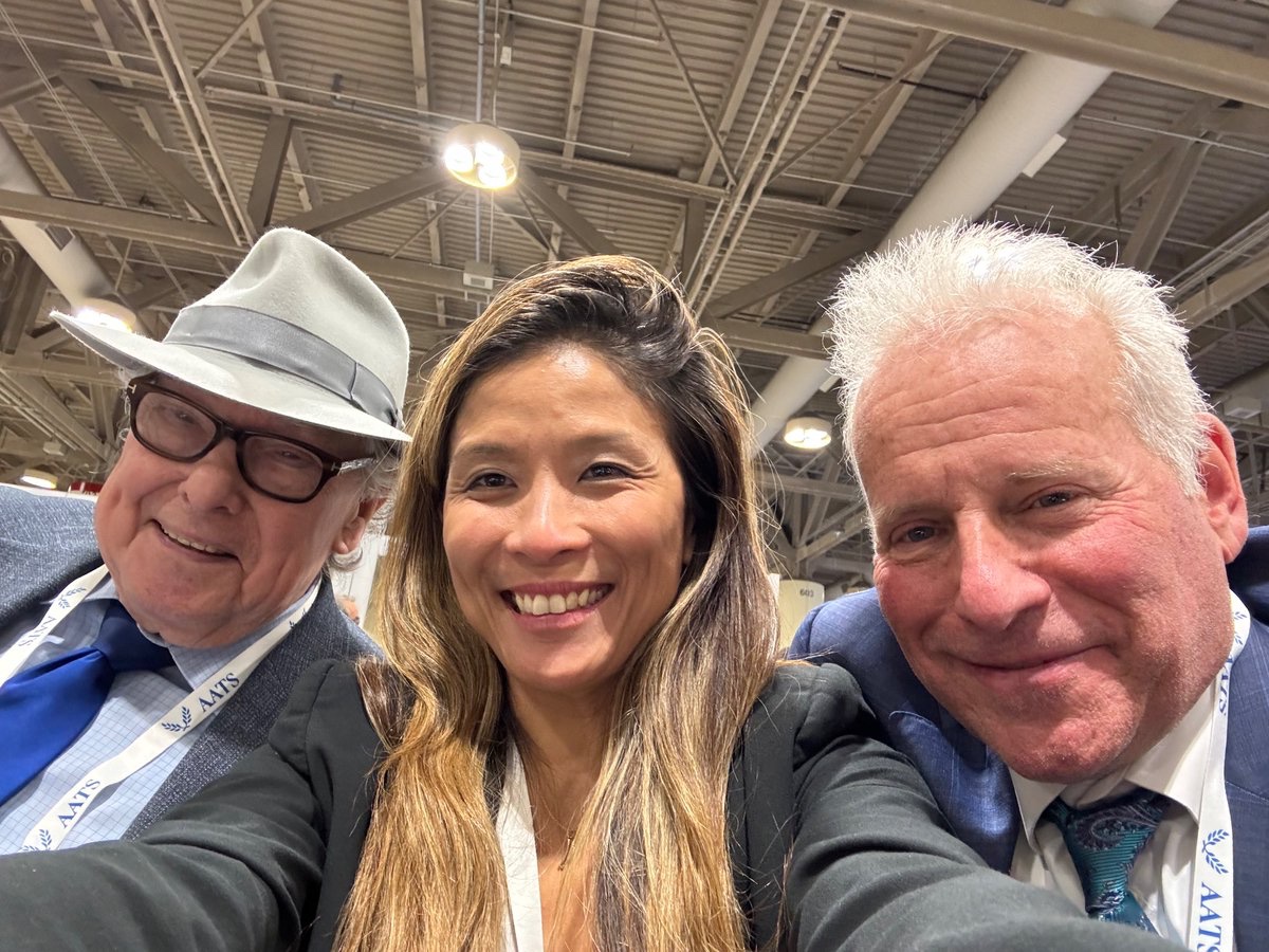 Legends in da house @AATSHQ. Total artificial heart exciting update at 4:15pm coming your way from Drs. Bud Frazier and Billy Cohn. #AATS2024 #innovation