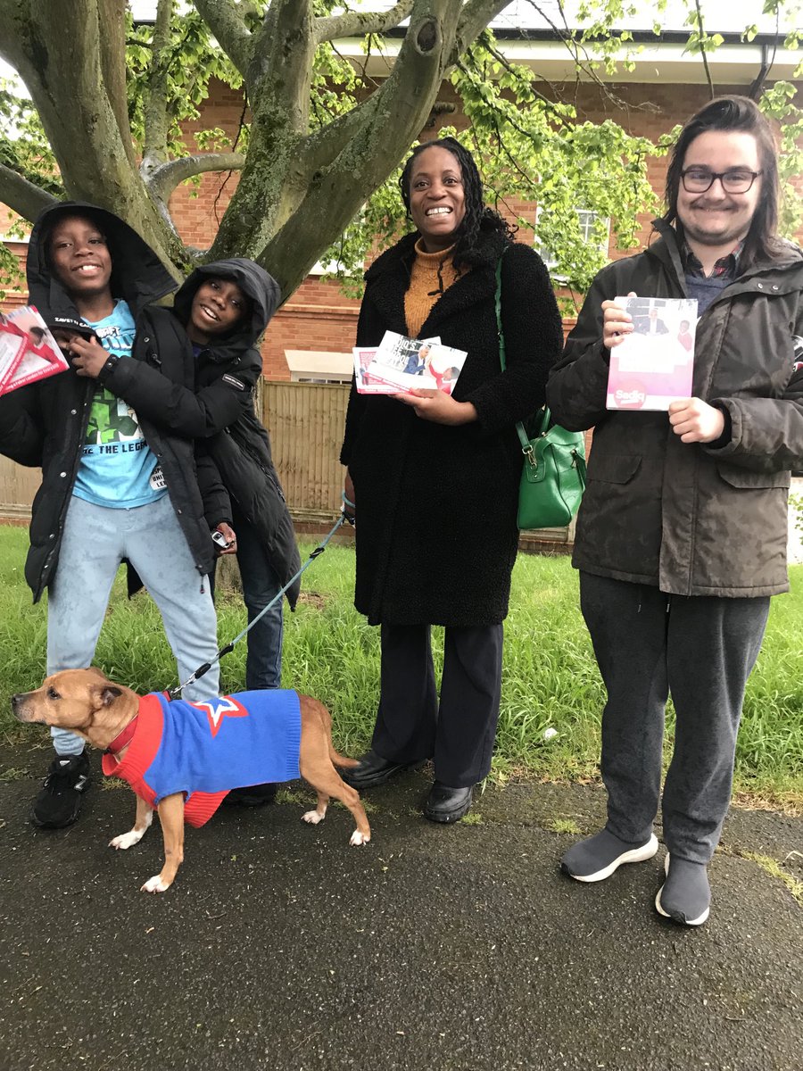 A lovely evening spent speaking to residents and delivering leaflets for ⁦@SadiqKhan⁩ & ⁦@MinsuR⁩ lots of positive feedback & many already voted 🌹Labour and many more planning to vote Labour on Thursday 2 May