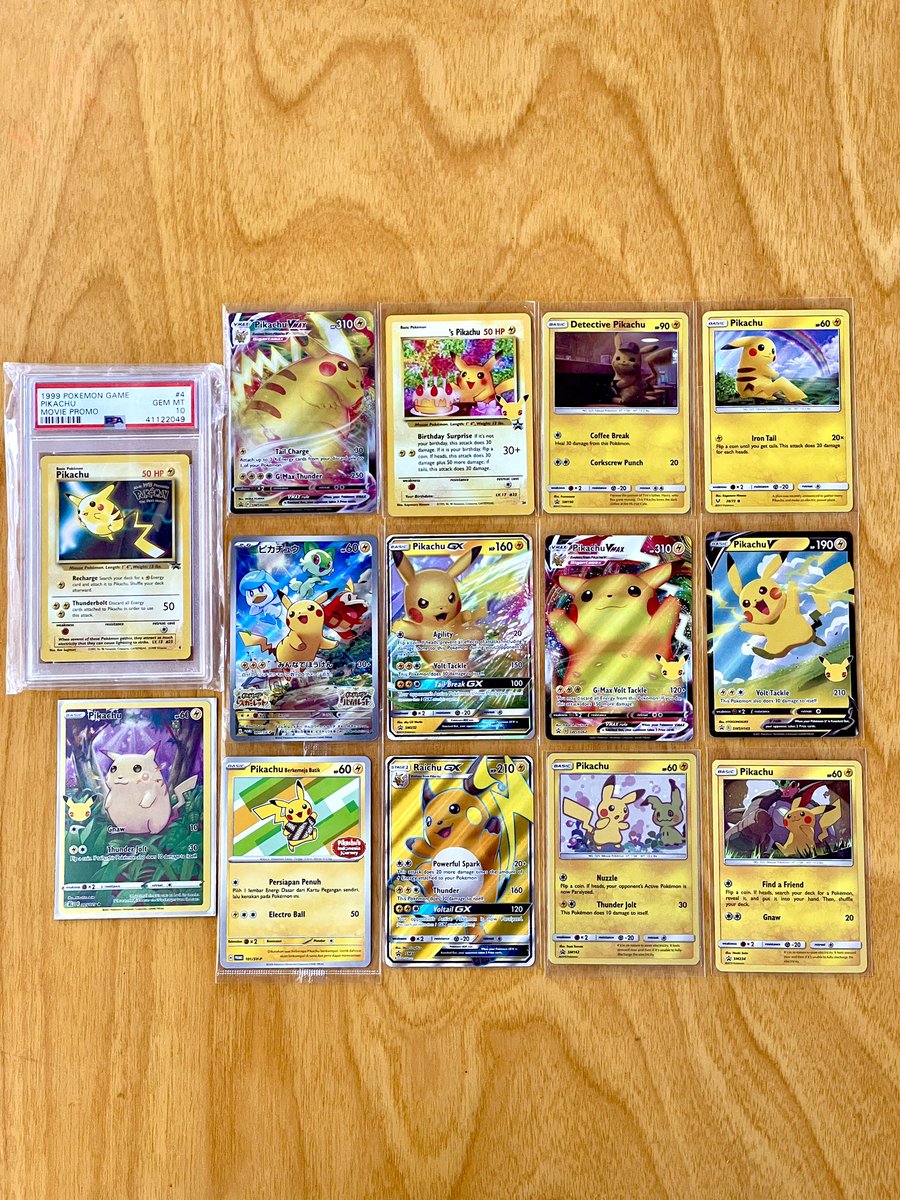 🃏 Sunday Singles Sales Thread 🃏 Anyone is more than welcome to post their singles or lots they might be trying to sell below ⬇️ and plz RT so we can get more eyes and keep making this a weekly thing 😇👀 I’ll start first with this Electric Mouse lot :) ⚡️Pikachu Movie Promo