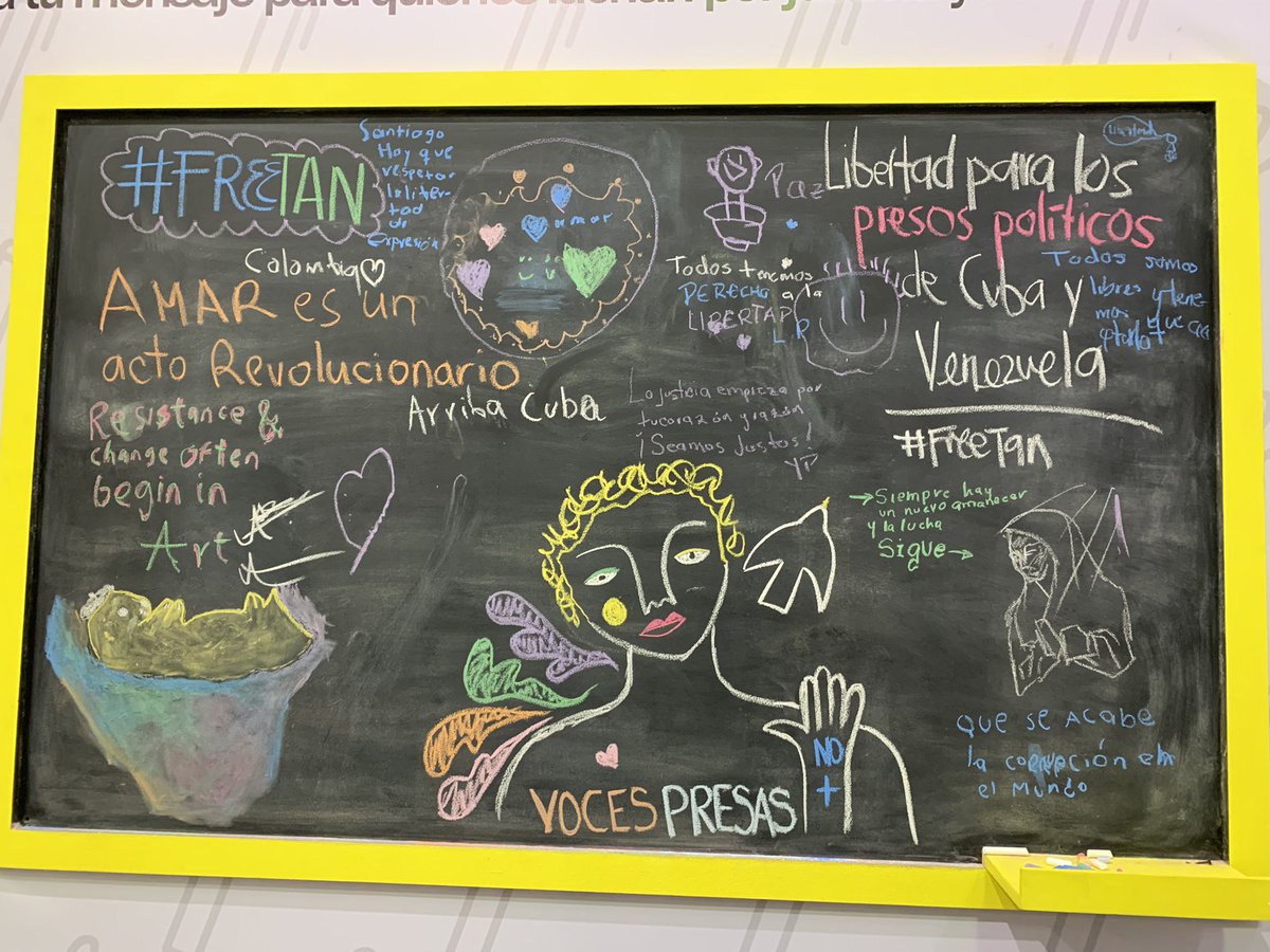 ProgramaCuba's tweet image. ‼️| Programa Cuba en la @FILbo2024 sigue apoyando la campaña #FreeTan. Que todo el mundo sepa que en #Cuba hay presos políticos. 

@MarioJPenton @article19mex @AmnistiaOnline @CPJAmericas @FreedomHouseLAC @RELE_CIDH @PrisonersDFNdrs @observacuba