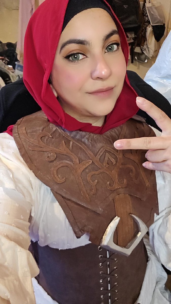 I'm live and in cosplay, streaming some Assassin's Creed: Mirage! Come join the fun and claim your Valhalla Sword for Basim!! 

Twitch.tv/hijabihoo #streamer #ACMFREETRIAL #Twitch #twitchstreamer