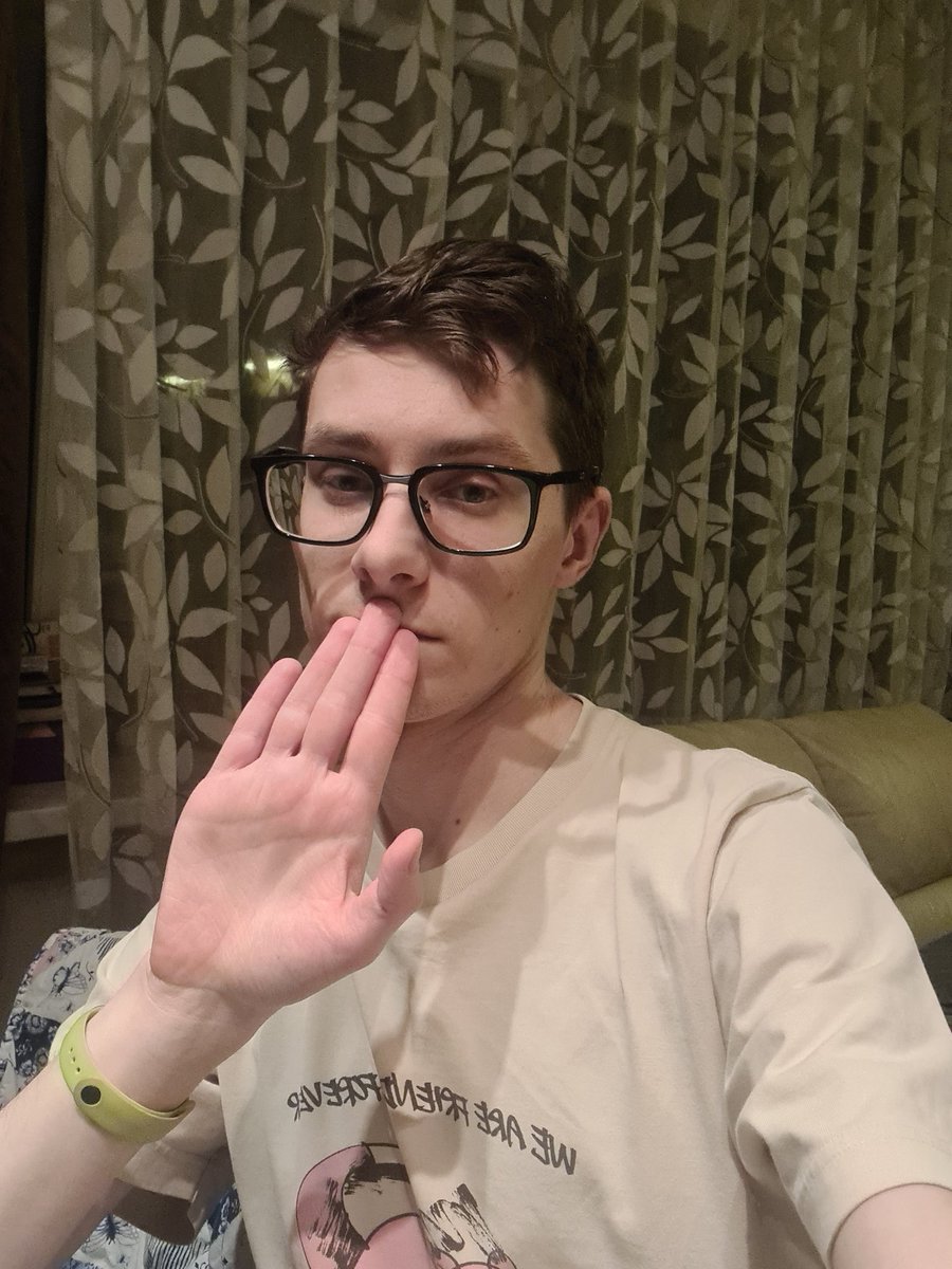 маркуша tweet media