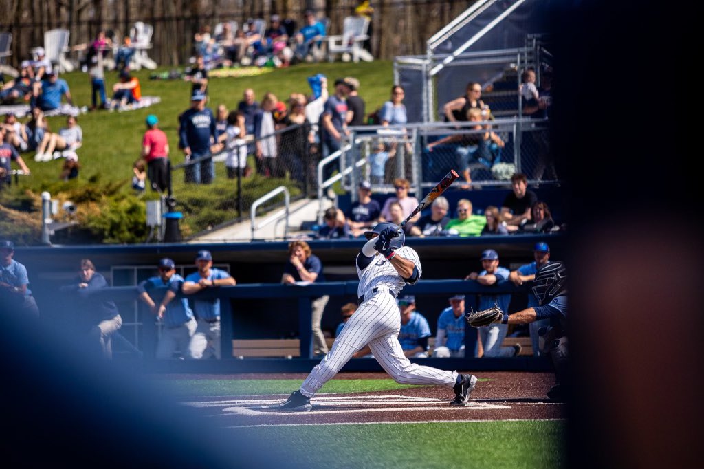 UConnBSB tweet picture