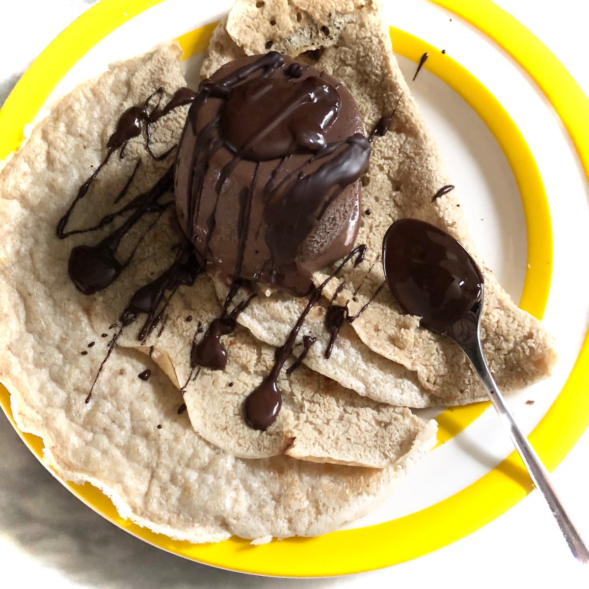 #veganhour @veganhour and, another #plantbased #chocolate #icecream with fat free just #oat and #water #pancakes with, extra melted #chocolate drizzled over the top!