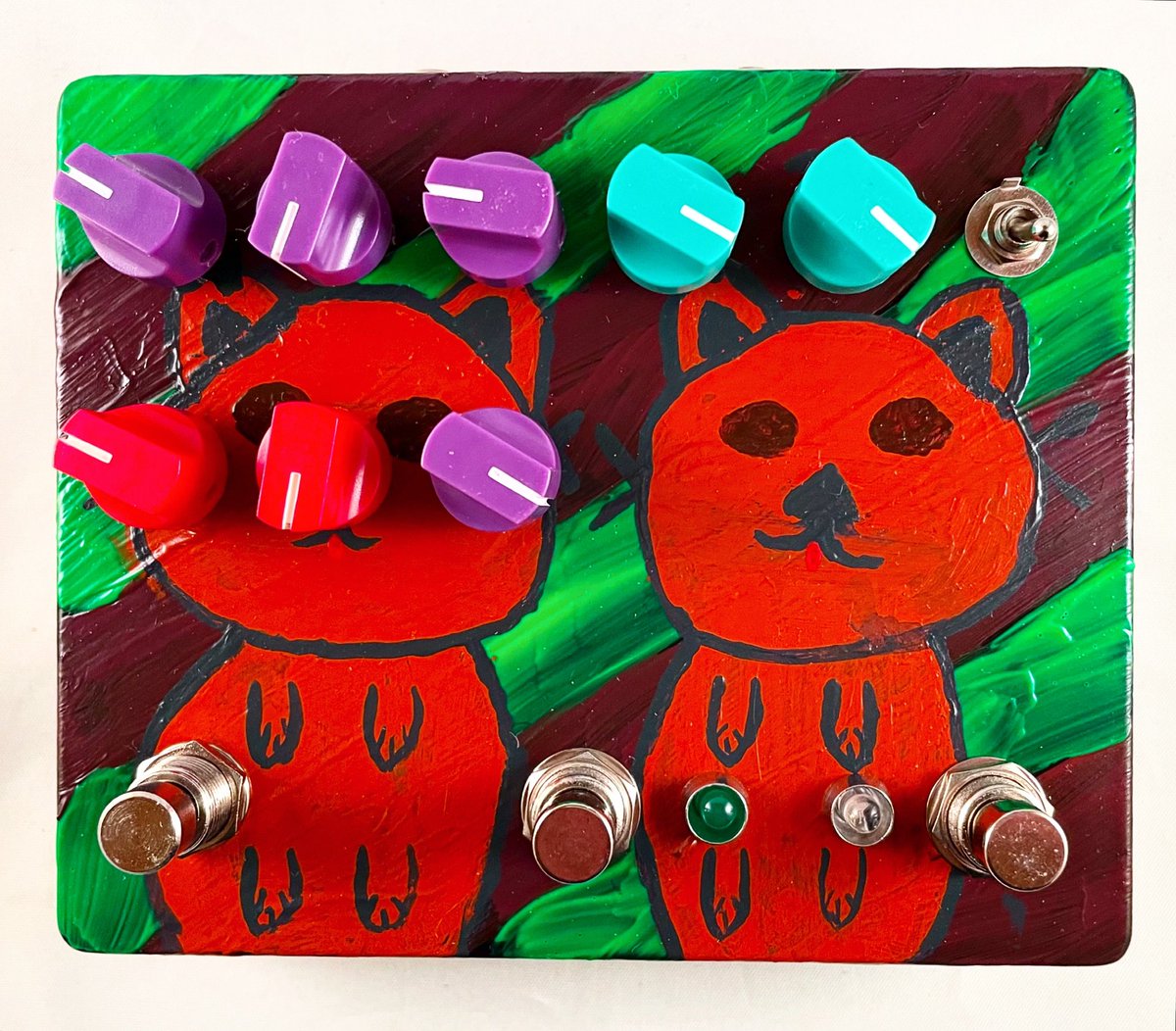 They asked her to paint cats, so our youngest painted cats.
#fuzzrocious #fuzzrociouspedals #stompbox #stompboxes #effectspedals #effectpedal #effectpedals #fuzzpedal #fuzzpedals #guitarpedal #guitarpedals #basspedal #basspedals #overdrivepedal #distortionpedal #cats