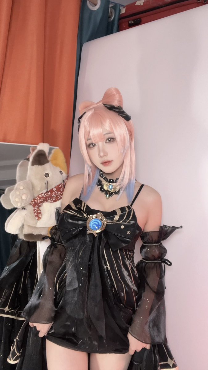 🐠🖤 #GenshinImapct

clothes：@miaowu_cos https://t.co/QEP1UNlxAO