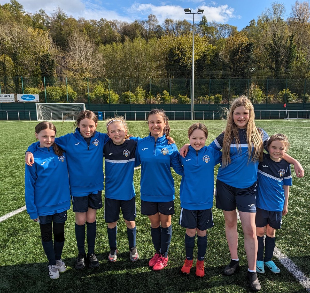 Daz Ballingall (@dazbatnball) on Twitter photo Great afternoon spent watching <a href="/MortonFCWomen/">Greenock Morton FC Women</a> down at Parklea and even better seeing them walk away with a well deserved 4-2 winππΌ!
Some girls from " <a href="/MortonCommunity/">Morton in the Community</a> Girls U12s Blue" also in attendance π! Great afternoon spent watching <a href="/MortonFCWomen/">Greenock Morton FC Women</a> down at Parklea and even better seeing them walk away with a well deserved 4-2 winππΌ!
Some girls from " <a href="/MortonCommunity/">Morton in the Community</a> Girls U12s Blue" also in attendance π!