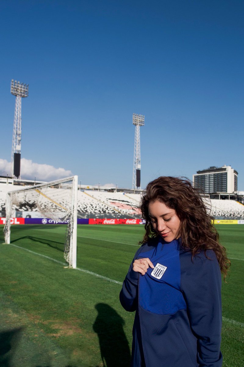 Hoy en Lima, mentalmente en Arequipa como en esta foto, 
ARRIBA ALIANZA!! 💙