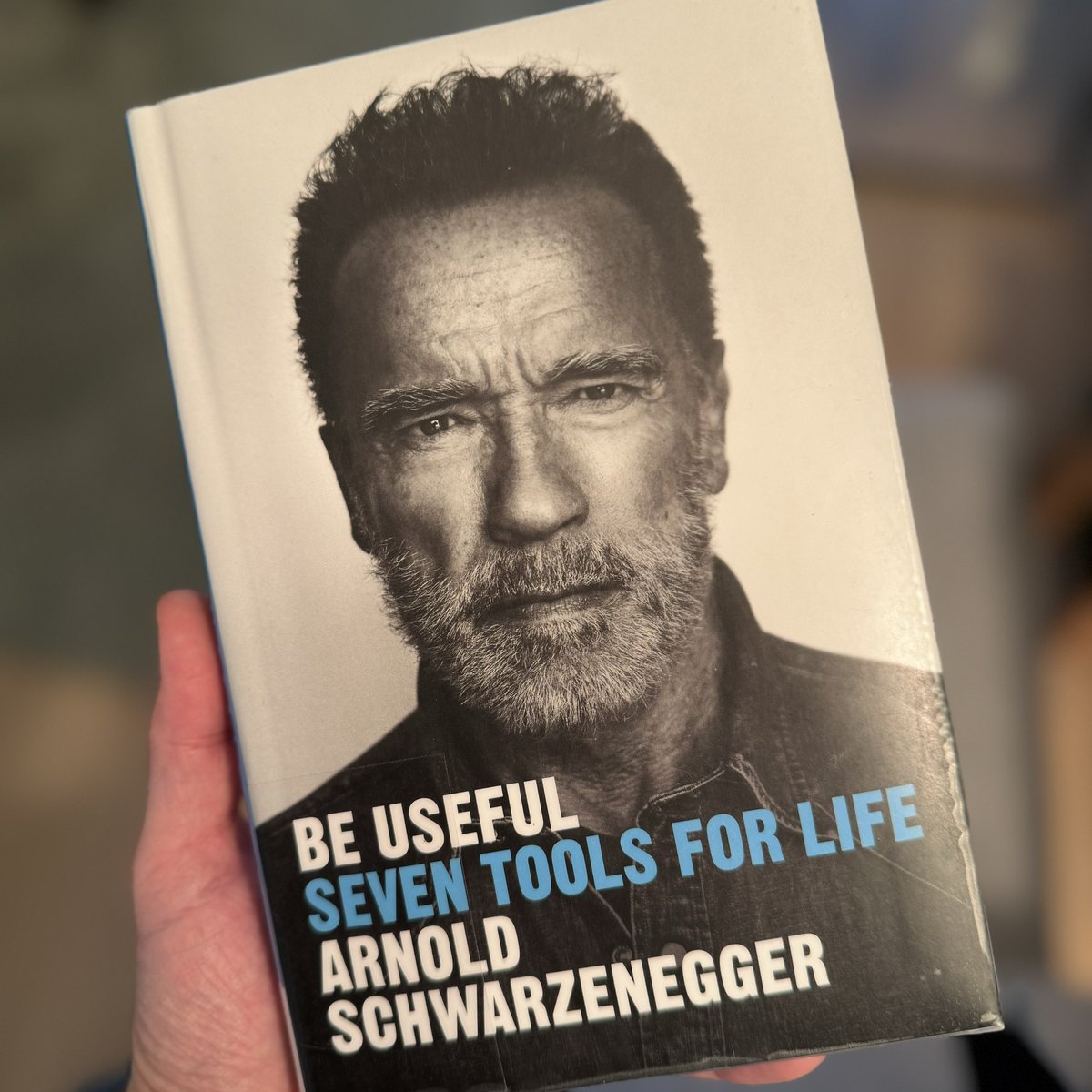 Next up on the #readinglist 📖 

#BeUsefulSevenToolsforLife @Schwarzenegger