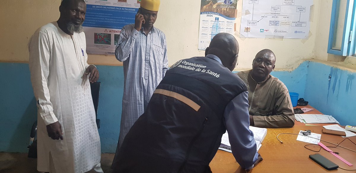 Reponse a la crise de l'Est du Tchad 

#OMSTchad  accompagne le district d’Adré dans l’investigation et la confirmation de cas suspects de méningite, rougeole notifiés à Adré, ainsi que les recommandations de prise en charge sur #fondsCERF.