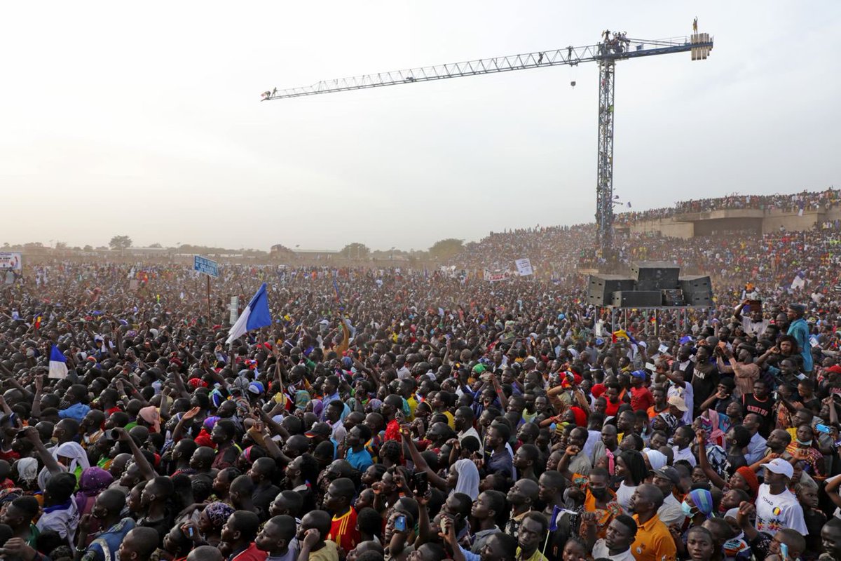 MOUNDOU ÉPOUSTOUFLANT AUJOURD’HUI APRÈS DOBA GIGANTESQUE, SARH INCROYABLE, ABECHE HISTORIQUE , ATI, MONGO….Le besoin de changement est là et la demande de changement est là et le projet de changement est compris par notre Peuple, puisque c’est son projet construit patiemment