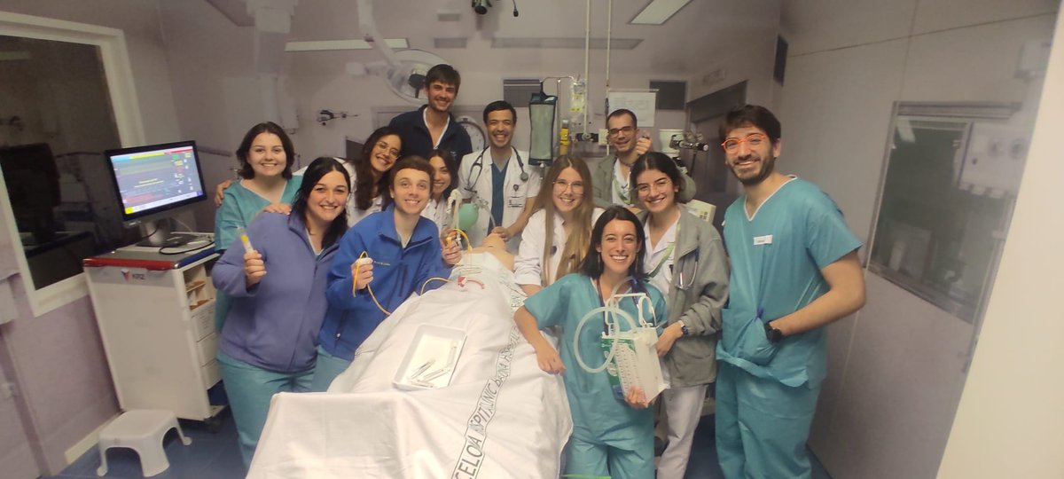 ANESTCLINICbcn (@anestclinicbcn) on Twitter photo #SimClinic i la #ComissioViaAèria de <a href="/anestclinicbcn/">ANESTCLINICbcn</a> han organizat noves edicions de #JornadaViaAèria per a #residents. Gràcies als resis de <a href="/internaclinic/">Medicina Interna H. Clínic Barcelona</a> #MedicinaIntensiva <a href="/gasclinicbcn/">Servei Gastroenterologia Hospital Clínic Barcelona</a> #Hepatologia #Neumologia #Cardiologia i #CirurgiaCardiaca de <a href="/hospitalclinic/">Hospital Clínic</a> per assitir!! #SimClinic i la #ComissioViaAèria de <a href="/anestclinicbcn/">ANESTCLINICbcn</a> han organizat noves edicions de #JornadaViaAèria per a #residents. Gràcies als resis de <a href="/internaclinic/">Medicina Interna H. Clínic Barcelona</a> #MedicinaIntensiva <a href="/gasclinicbcn/">Servei Gastroenterologia Hospital Clínic Barcelona</a> #Hepatologia #Neumologia #Cardiologia i #CirurgiaCardiaca de <a href="/hospitalclinic/">Hospital Clínic</a> per assitir!!