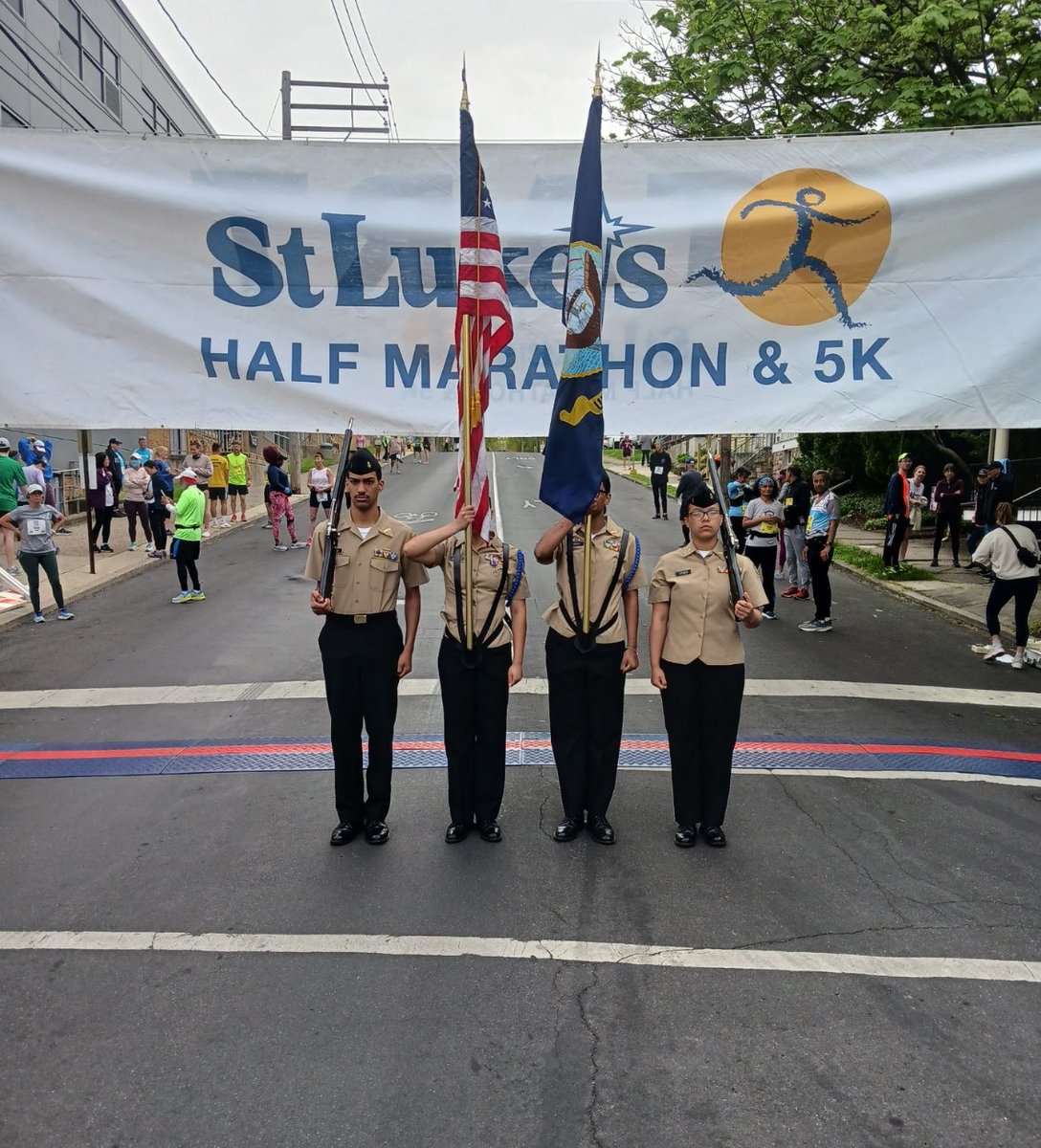 ๐๐ข๐ฅ๐ฅ๐ข๐๐ฆ ๐๐ฅ๐ฅ๐๐ง ๐๐ ๐๐๐๐๐๐ (@allennjrotc) on Twitter photo Itโs always fun for our Cadets to support such a great <a href="/stlukeshalf/">St. Luke's Half</a> race! ๐๐ฝโโ๏ธ๐๐ปโโ๏ธ๐๐ผ๐#Allentown #AmazingA Itโs always fun for our Cadets to support such a great <a href="/stlukeshalf/">St. Luke's Half</a> race! ๐๐ฝโโ๏ธ๐๐ปโโ๏ธ๐๐ผ๐#Allentown #AmazingA