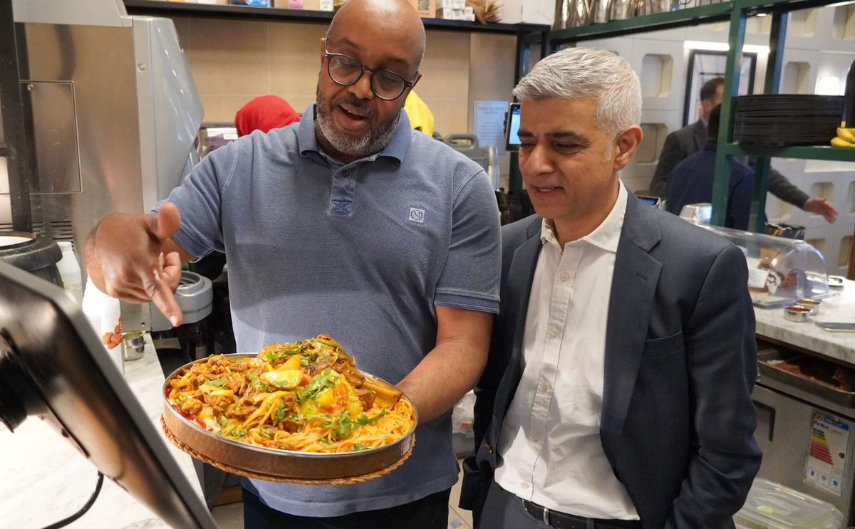 Great to visit Sabiib Somali restaurant in Acton. Wonderful to see one of London's newest restaurants buzzing and busy! London is a global city and diverse businesses like this make a huge contribution to our city - economically, culturally and socially.