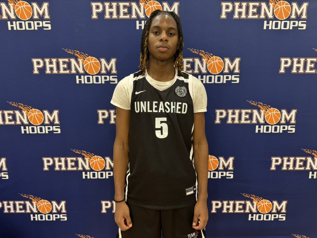 2027 Jalen Culp helped lead Team USC Premier to the 15u championship here at the #PhenomHoopStateFinale. Tough, relentless guard with a nonstop motor. Excels creating off the bounce getting downhill to the rim. @TeamUSC2027
