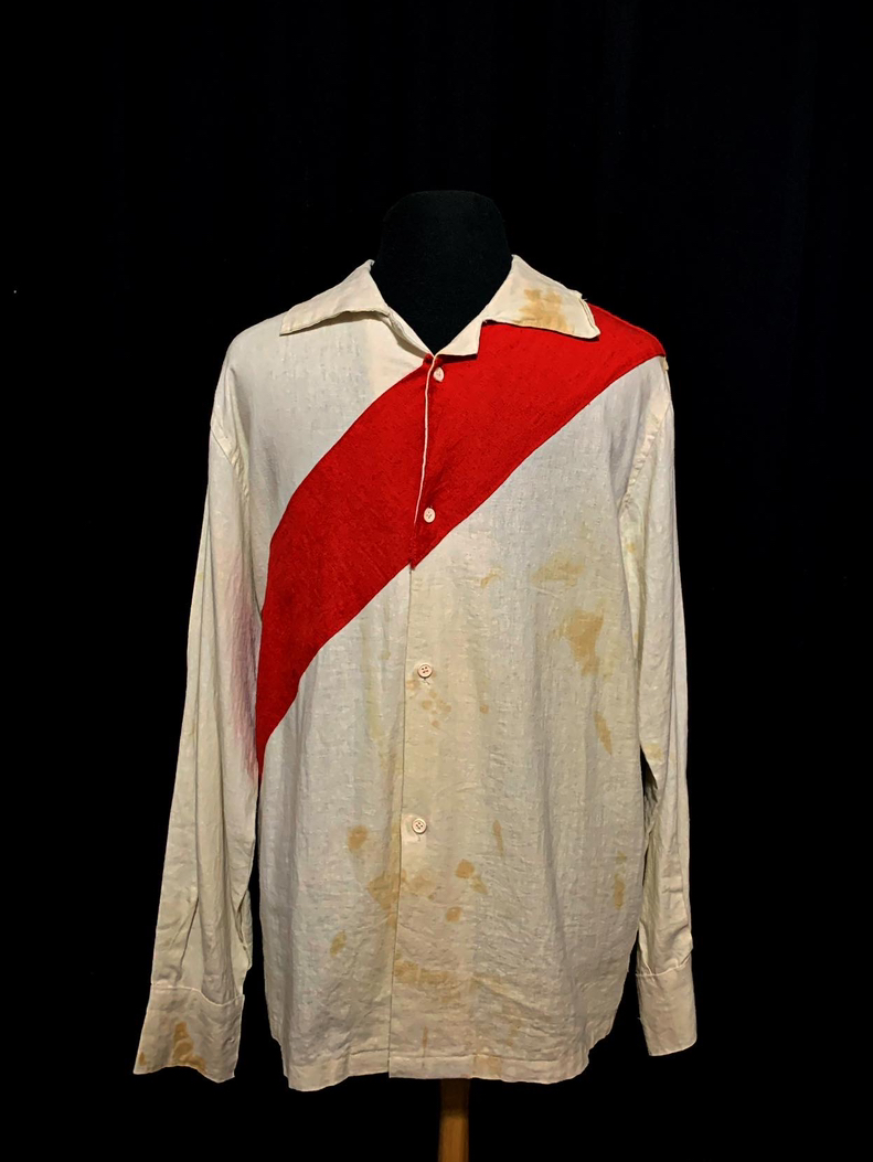 appvinimay's tweet photo. Camiseta #4530

La camisa mas vieja de @appvinimay, @RiverPlate titular año 1932. Una verdadera reliquia 💯

@MuseoRiver 

Que te parece? https://t.co/lkwywCaave