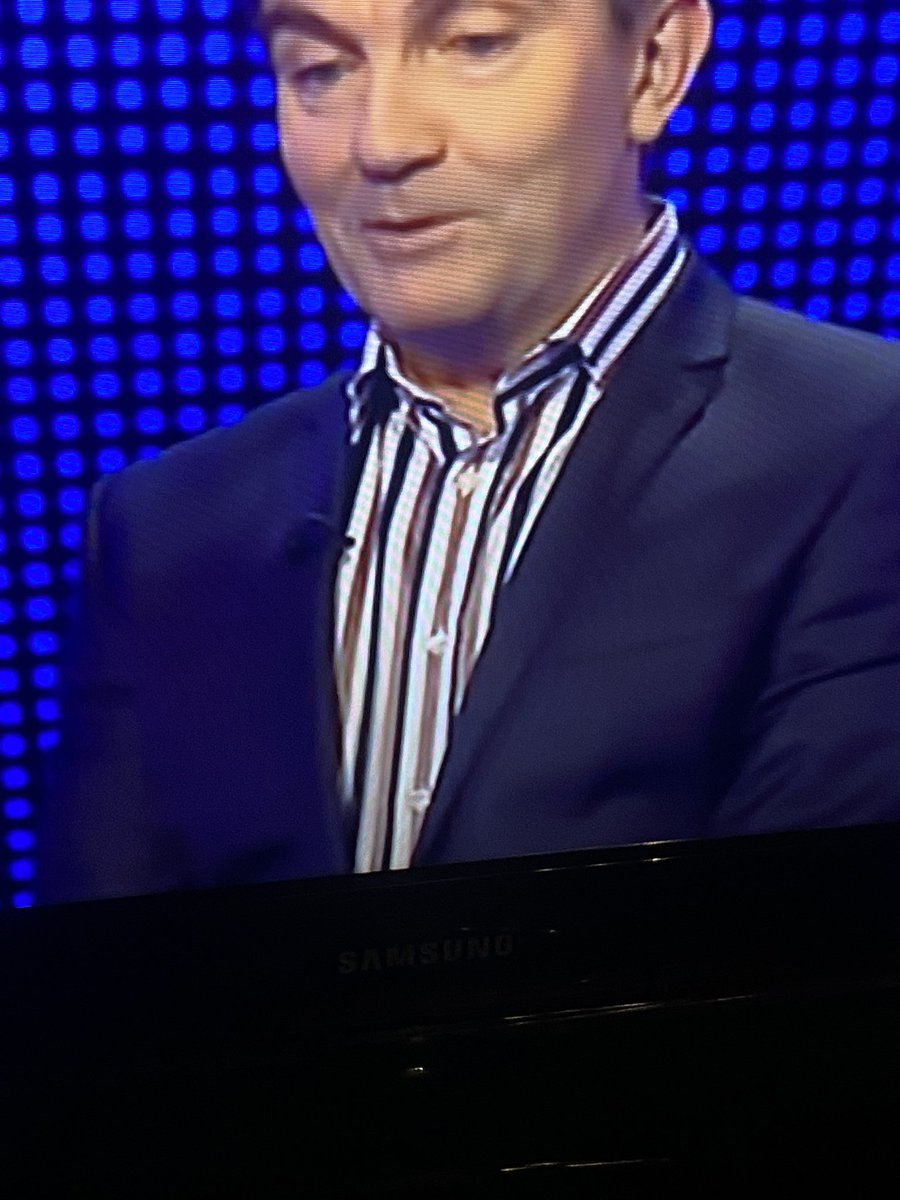WalshShirts's tweet photo. Rating Bradley Walsh’s shirts daily… day one. Brown and black stripes on white…a 3/10 https://t.co/iDOYgB4z7W