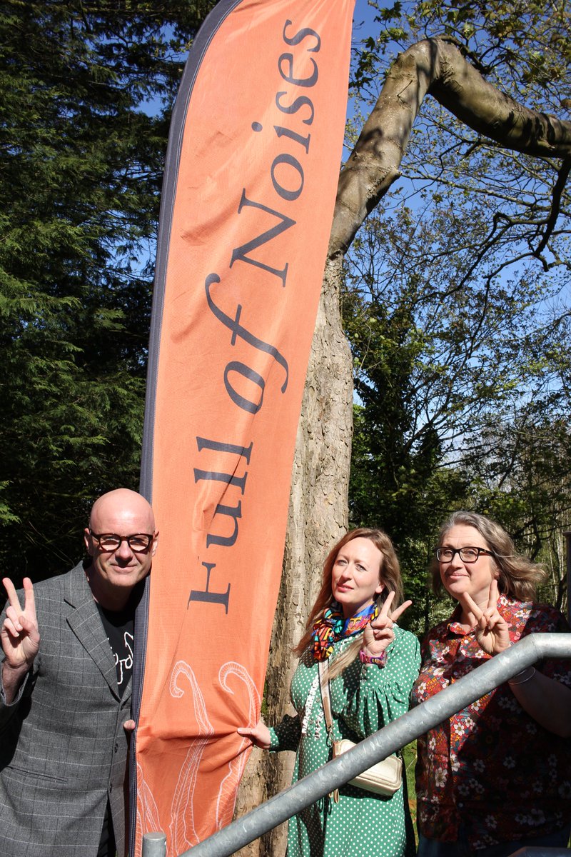 energythefilm's tweet photo. Thanks so much to @fullofnoises for having us today! Lovely to meet everyone. 🎥🍿🎶🎬
Energy: A #Documentary About Damo Suzuki - @ Full of Noises - 28 April 2024
#FON - Sound art & new #music in #Cumbria
#damosuzuki #damosuzukisnetwork https://t.co/etQtFebSmP