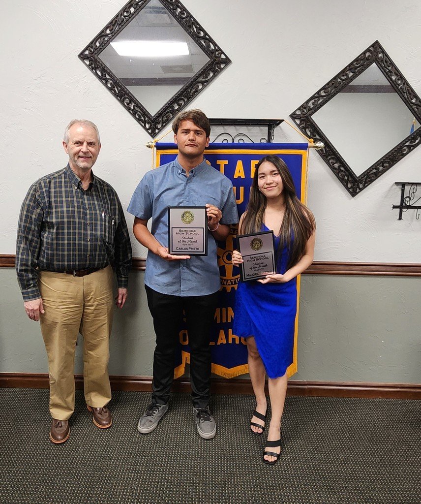 At the April 24th Rotary luncheon, our April students of the month were honored! Please help us congratulate Carlos Prieto and Marjorie Paredes!