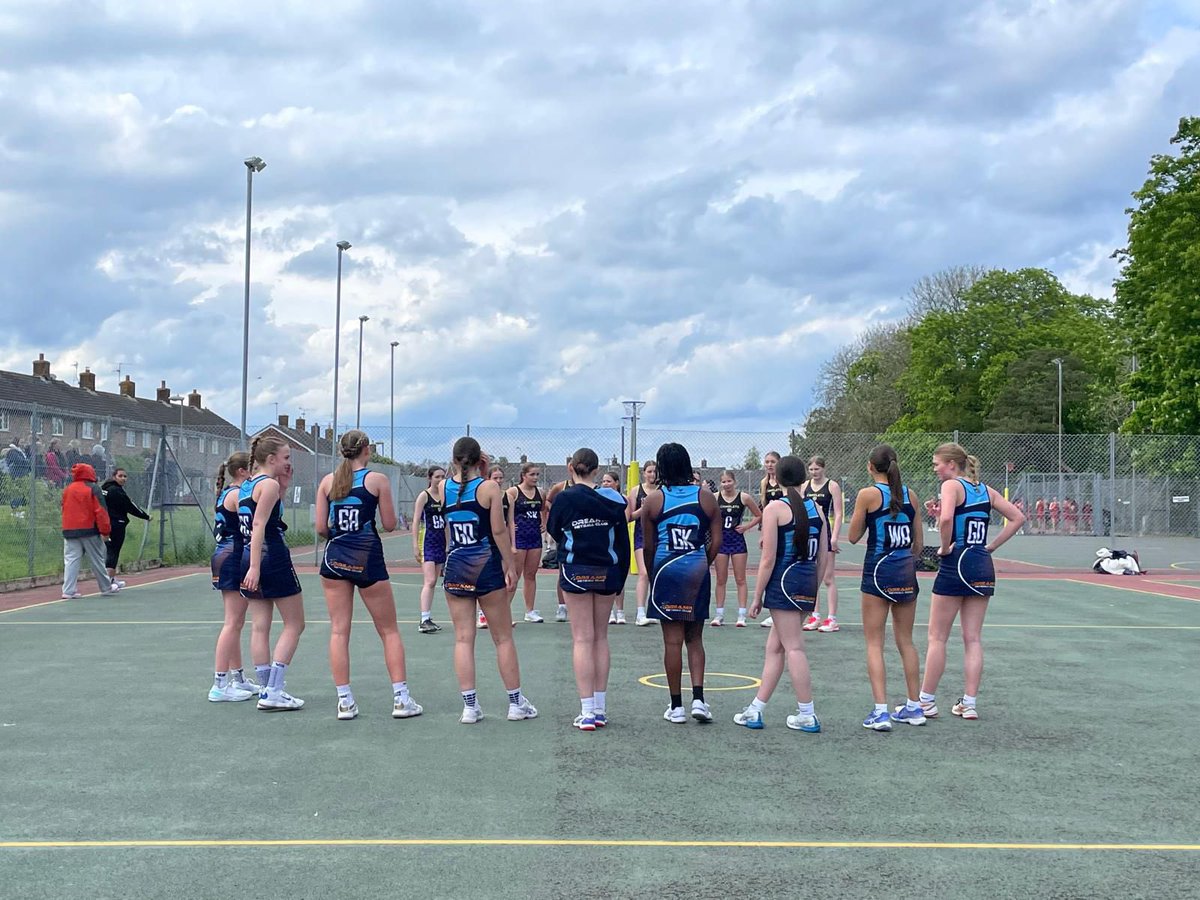 Fantastic day for the u16 dreams netball team today winning the HWT netball tournament in Basingstoke. Proud dad as it was our daughters first tournament as captain❤️ girls you played amazing