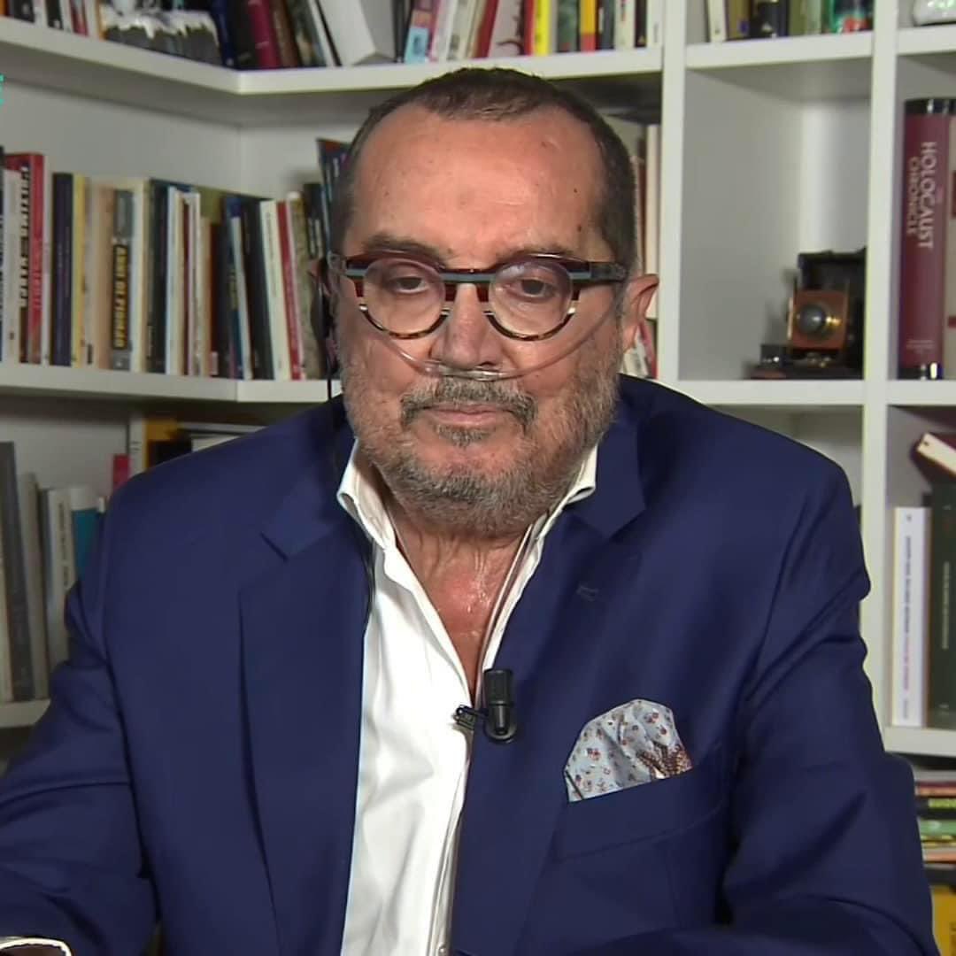 Stasera in Tv Franco Di Mare ha dato una grande lezione di dignità. 
Fossi nei dirigenti Rai mi vergognerei molto.

“Tutta la Rai dopo la scoperta della malattia si è dileguata. Tutti i gruppi dirigenti. Io posso capire che esistano delle ragioni di ordine sindacale, legale. Ma