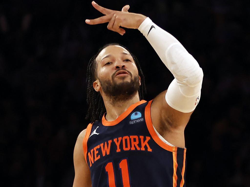 Jalen Brunson ain’t to small to hang a FRANCHISE PLAYOFF RECORD 47 POINTS on your head and have the New York Knicks looking better than they have in over a decade. @jalenbrunson1