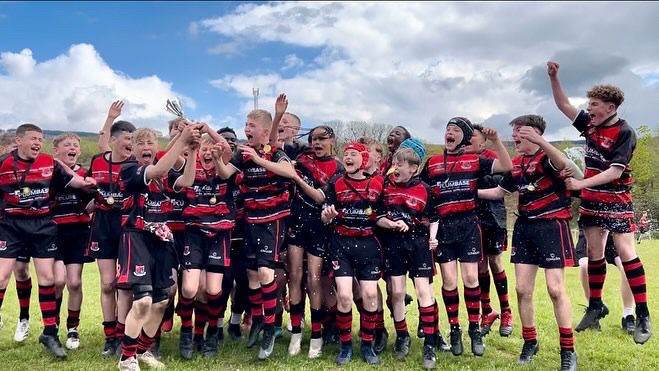 Congratulations to our u13s on winning the @DistrictEFGMG cup final today. A fantastic game of rugby for the neutral not so much for both sets of coaches and supporters. Well done boys everyone @Bonymaenrugby are proud of you.