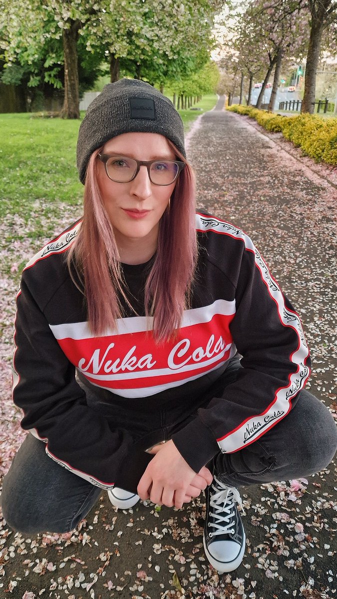 I've really gotten back into @Fallout after the series dropped. So this NukaCola sweater is such a cool gift.

Shout out to new stream partner @InsertCoinTees for providing the fit. 

Get 10% of £50+ orders with code MIAIC24 #ad #GetYourGeekOn