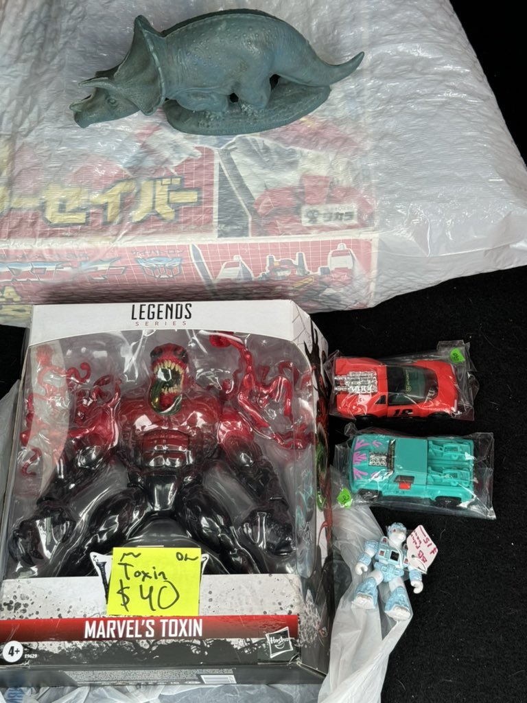 Awesome toy show haul!