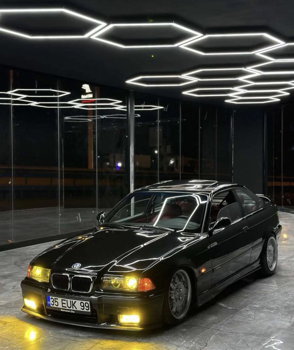 BMW 328i E36 🖤