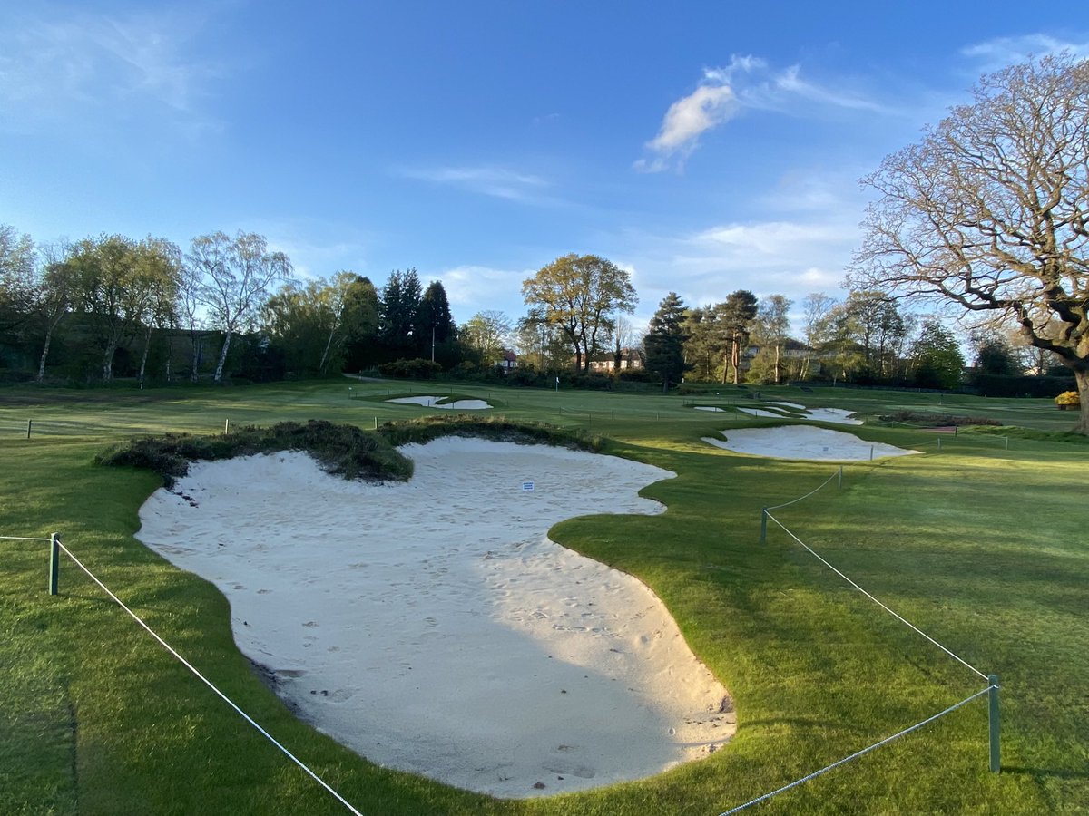 First weekend of action for the redesigned 15th hole - great to be back on the green 🤌 Fantastic work by @CunninGolf and @MoortownGreens after an incredibly challenging winter