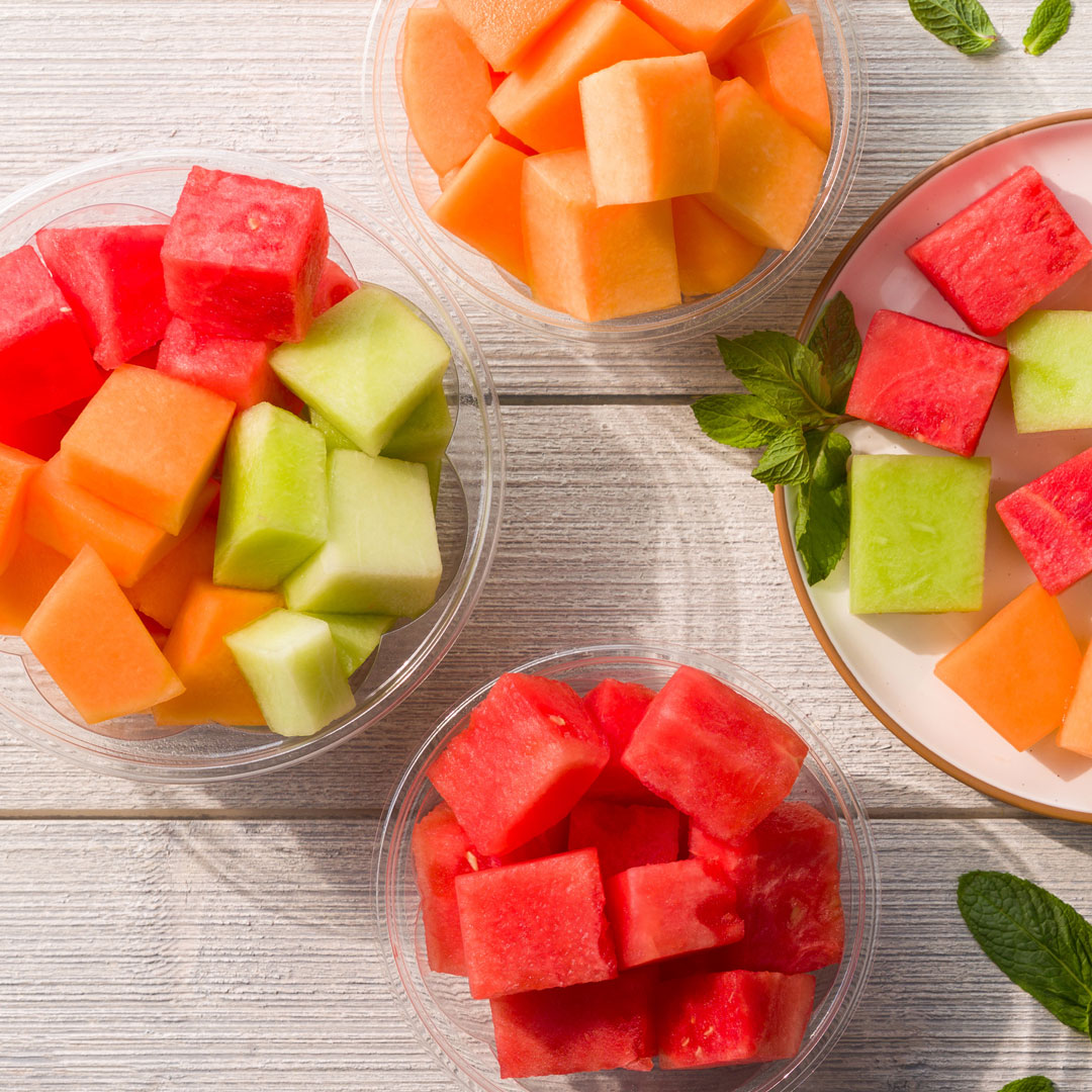 Trying to pack healthy lunches for the week without all the work? Our fresh cut fruit is a winner every time! 🍉 🍈