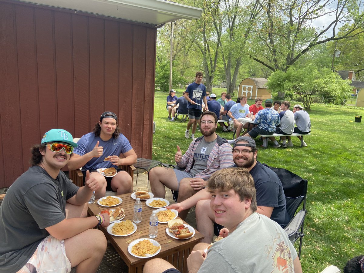 Great time having the RB, OL &amp; TE groups over for a Post-Spring BBQ. 

Run the Ball &amp; Throw it to the Big Fellas. 

<a href="/Coach_ABarr/">Alex Barr</a> <a href="/HostlerClint/">Clint Hostler</a>