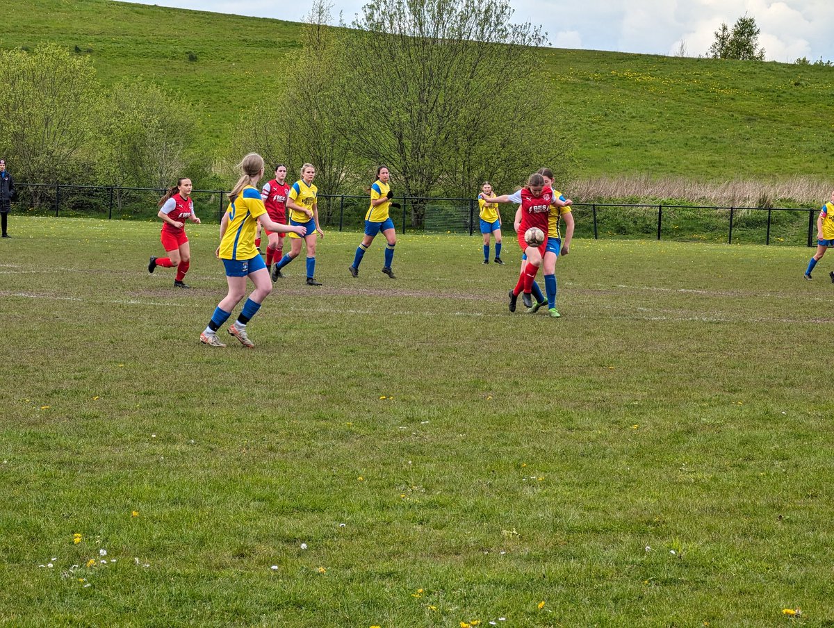 EuxtonGirlsFC tweet picture