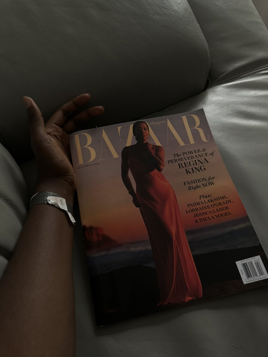 Reading this @harpersbazaarus  issue in honor of @ReginaKing  has been so heartwarming and healing as a woman who lost my dad this year.

“his physical absence is so loud that it’s hard to sometimes tap into that spiritual connection” ☹️🤍💯

A very special articulated statement