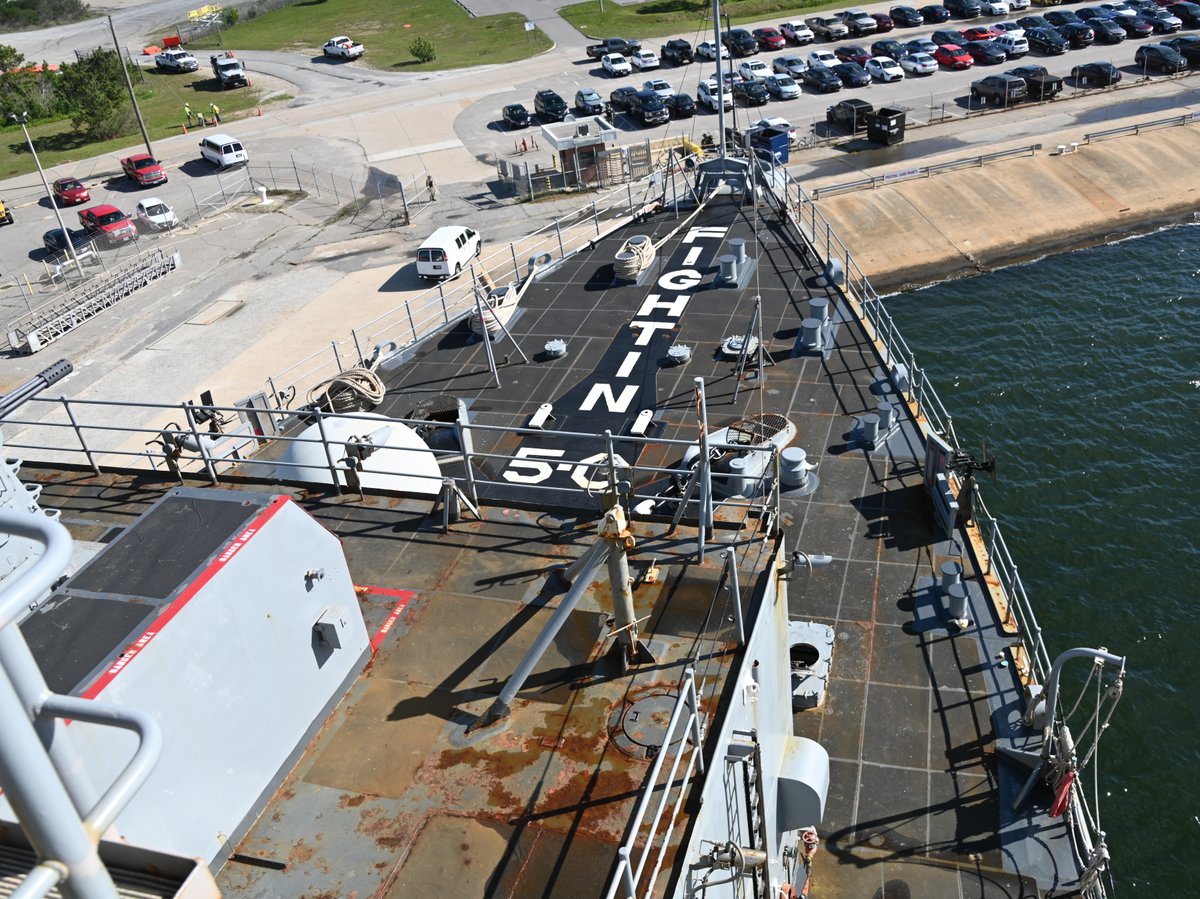 USS CARTER HALL LSD50 returned to Little Creek VA 21 March looking every bit like she'd been on a hard-working 9-month deployment - and also sporting a UAV silhouette. Turns out the Fightin' 50 became the 1st LSD to down an enemy UAV in combat - a Houthi attack drone the ship...