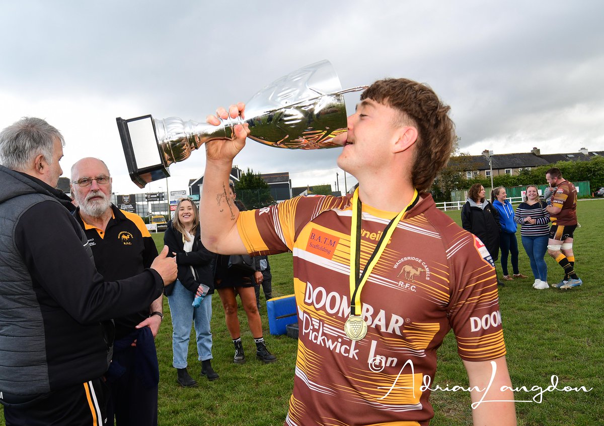 Award photos from the Cornwall Senior Duchy Cup Final @camelsRFC 2nds v @StAustellRFC 2nds now on my FB page. facebook.com/media/set/?van… @swsportsnews @pastitref @Cornwallrugby @ruckinred @NigelWalrond