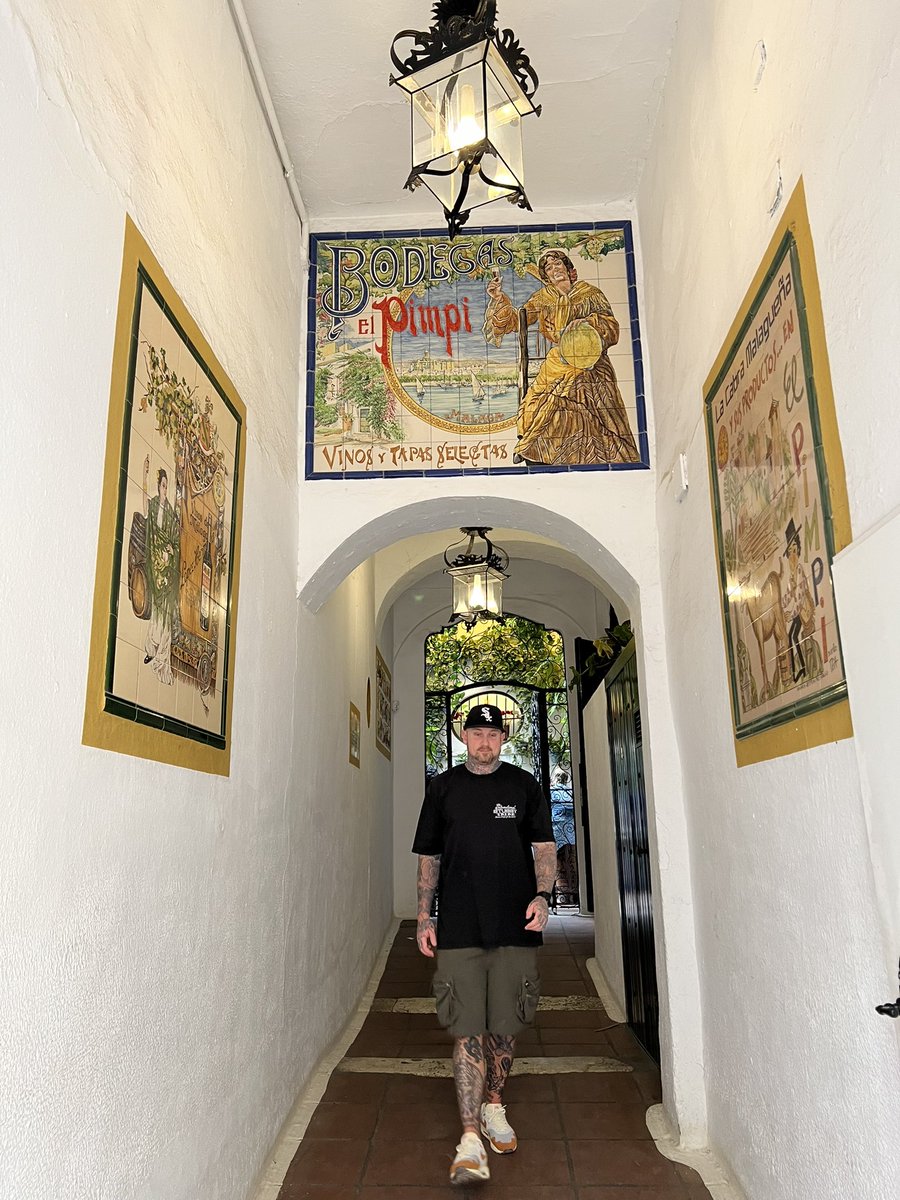 DANSQUIRE's tweet photo. Went to Malaga to escape the weather and another birthday… https://t.co/2VUSlr0aqW